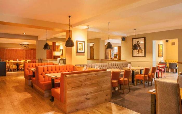 Premier Inn Guildford North - A3