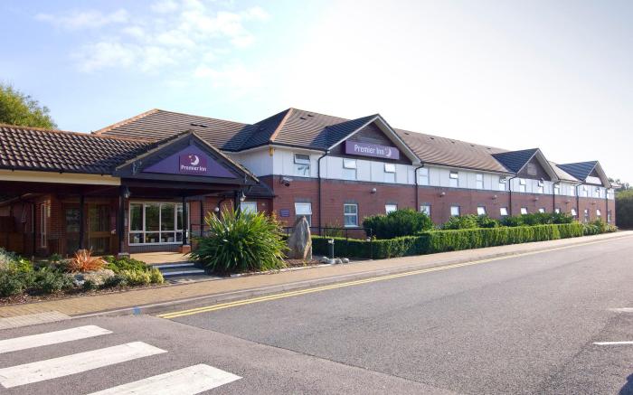 Premier Inn Bristol South