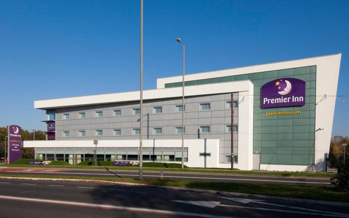 Premier Inn Liverpool John Lennon Airport
