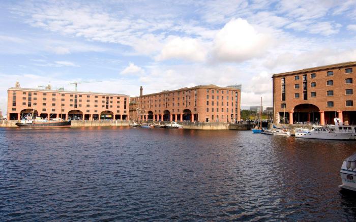 Premier Inn Liverpool City - Albert Dock