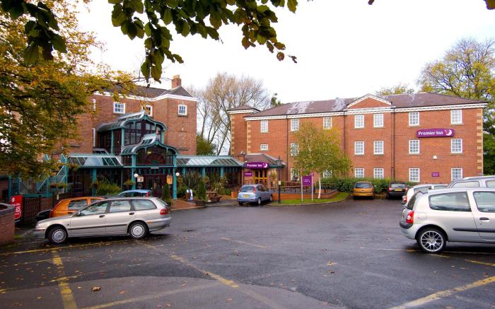 Premier Inn Stockport Central