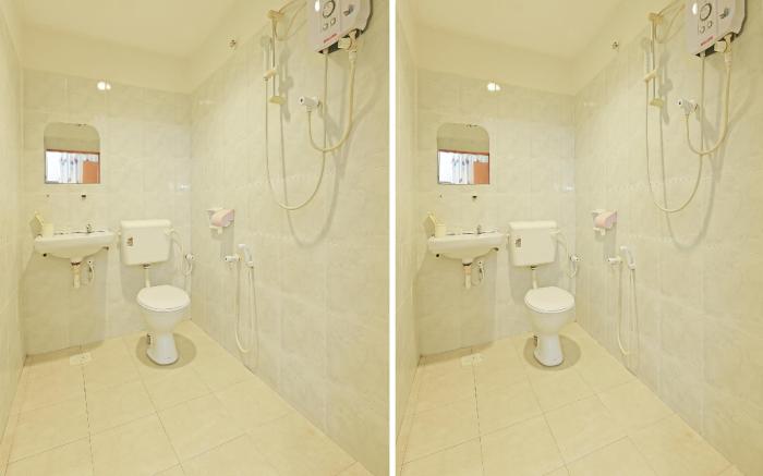 SUPER OYO 90494 Sam Huat Hotel
