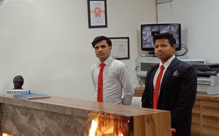 Hotel Riya Palace - Idgah Railway Station Agra