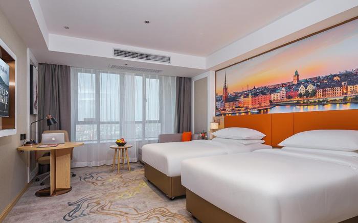 Vienna Hotel Runda Guoji Mingyueshan Avenue