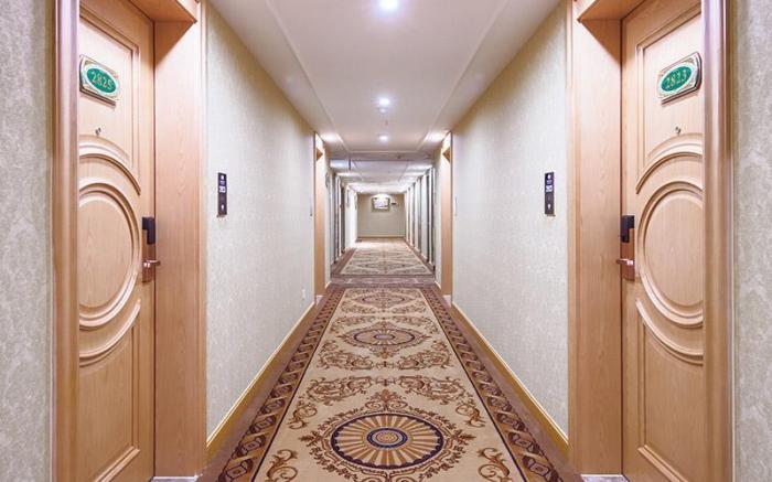 Vienna Hotel Jiangsu Wujiang Shengze International Trade Center