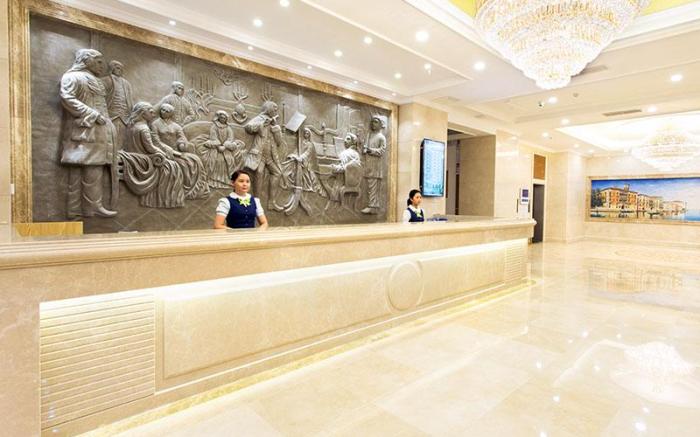 Vienna Hotel Chengdu Taikoo Li Chunxi Road Pedestrian Street