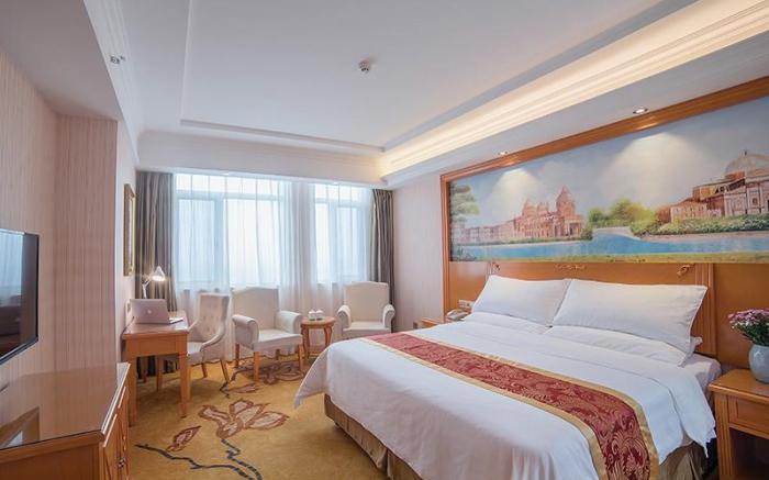 Vienna Hotel Hebei Tangshan Nanhu Park