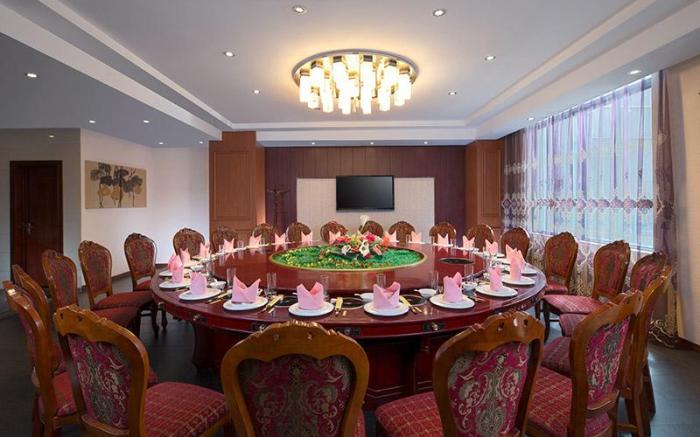 Vienna Hotel Nanning Anji Wanda 33rd Middle School Metro Station