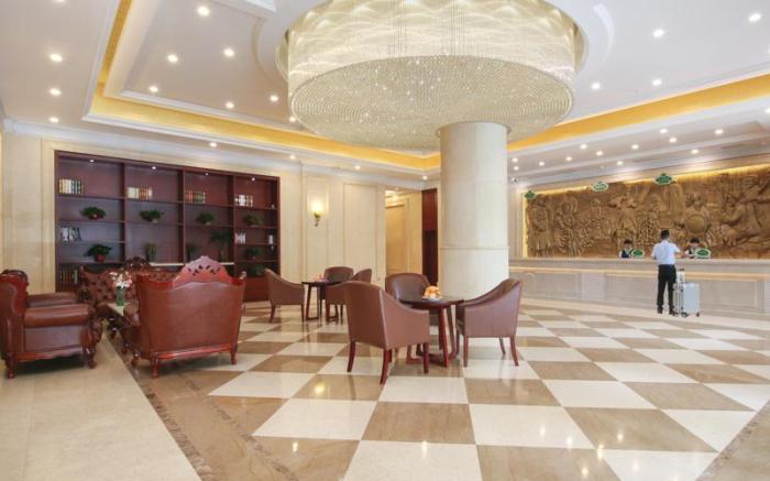 Vienna Hotel Anhui Fuyang Yingshang Yingbin Avenue
