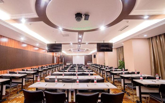 Vienna Hotel Hebei Qinhuangdao Hebei Street Taiyangcheng