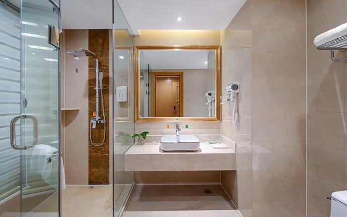 Vienna Hotel Anhui Huaibei Huantan Park