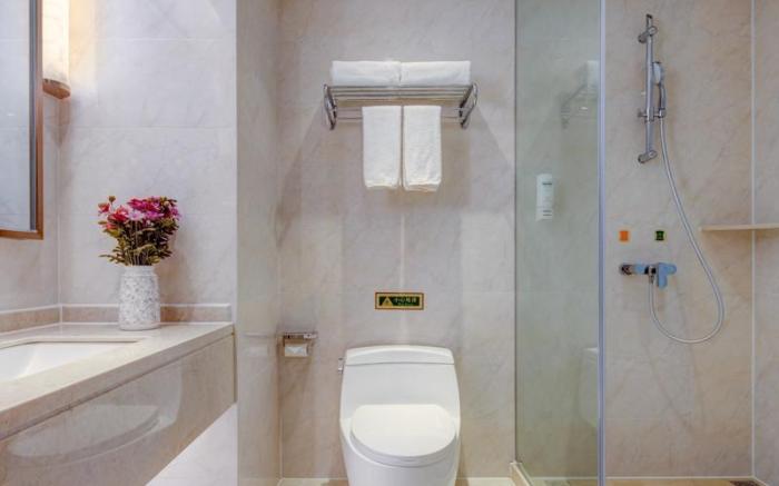 Vienna Hotel Anhui Fuyang Funan Bailing Apartment