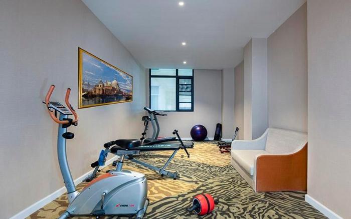 Vienna Hotel Henan Luoshan Lingshan Avenue