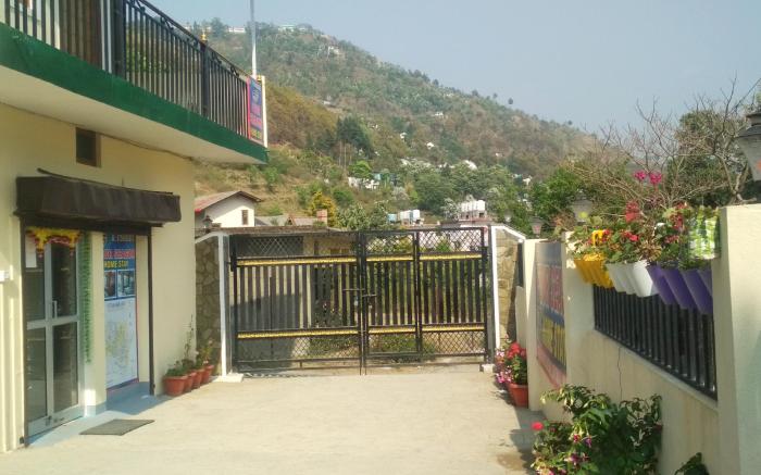 Four Season Homestay Bhowali Bhimtal