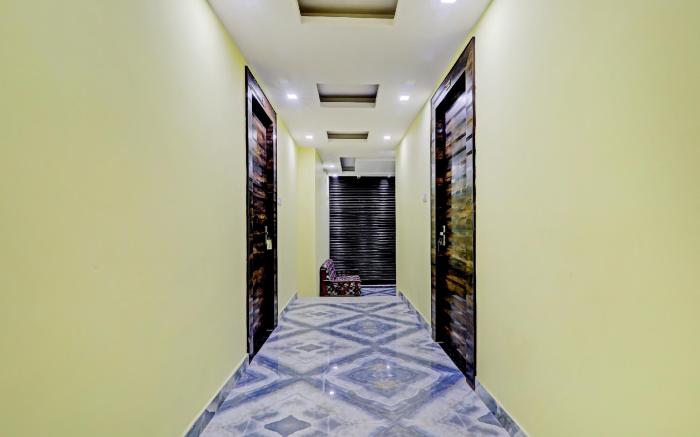 OYO 83366  Hotel SNA Grand