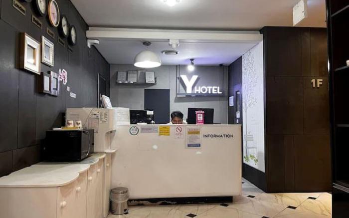 Shinchon Y Hotel