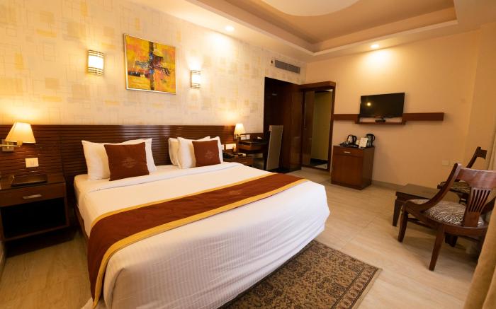 The Red Velvet Hotel Samarpan