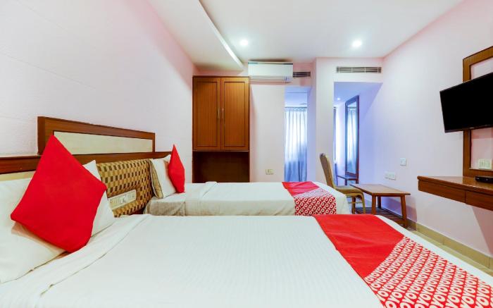 Super Collection O 77115 Vaishnavi Palace