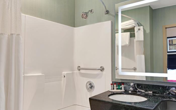 Ramada by Wyndham Bronx