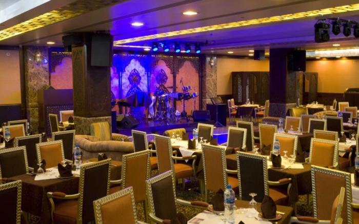 Elite Crystal Hotel