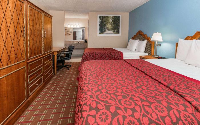 Days Inn by Wyndham McKinney