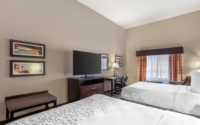 Best Western Plus Lake Jackson Inn and Suites
