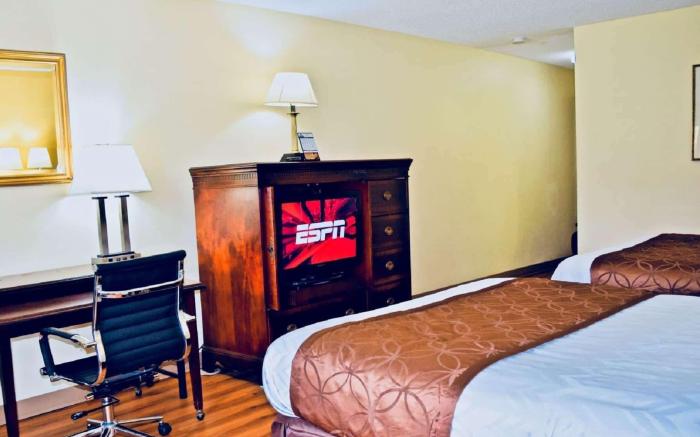 Days Inn by Wyndham Burleson Ft. Worth