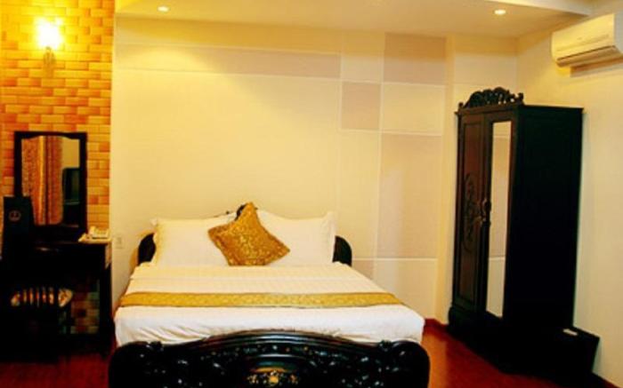 Song Nhat Hotel
