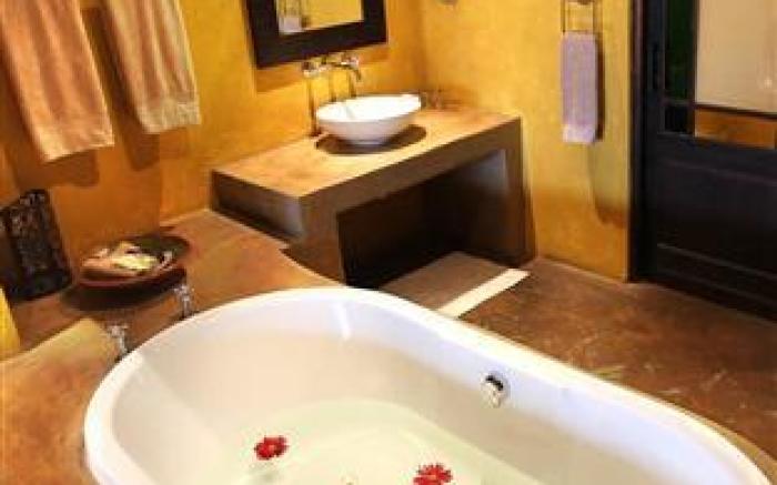 Riverstone Lodge
