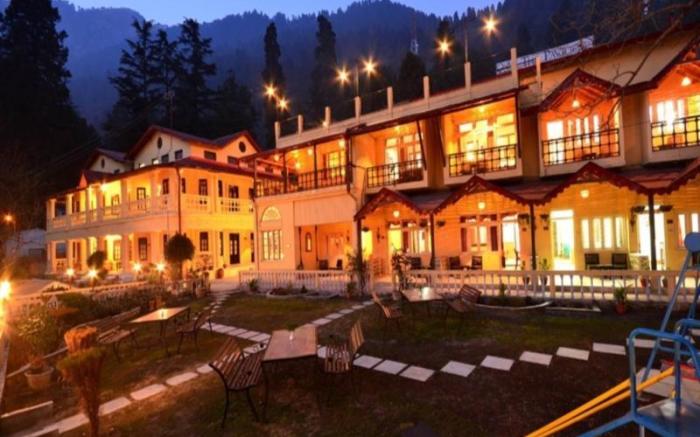 The Pavilion Hotel