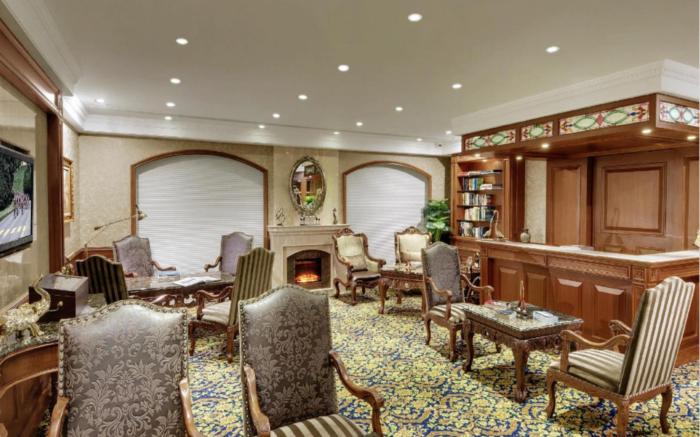 Express Inn The Business Luxury Hotel