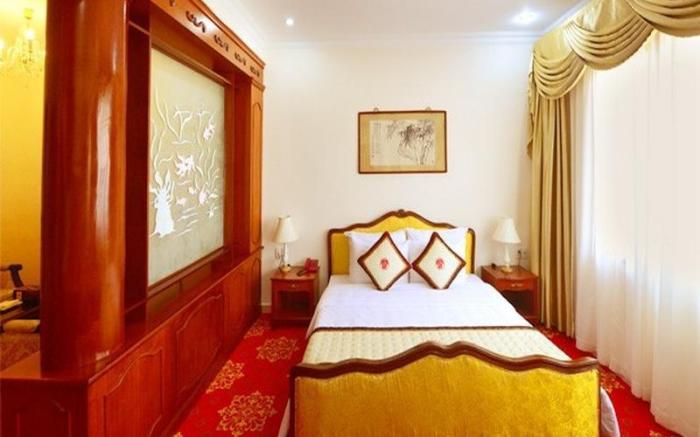 Tan Son Nhat Hotel