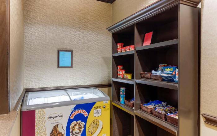 Best Western Plus Classic Inn and Suites