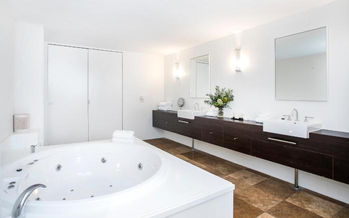 Salter Brothers Mollymook Hotel