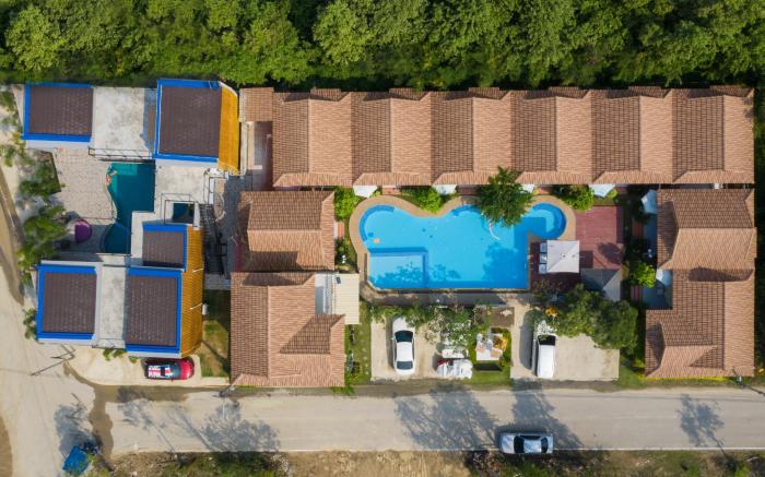 Charm Resort Cha-am