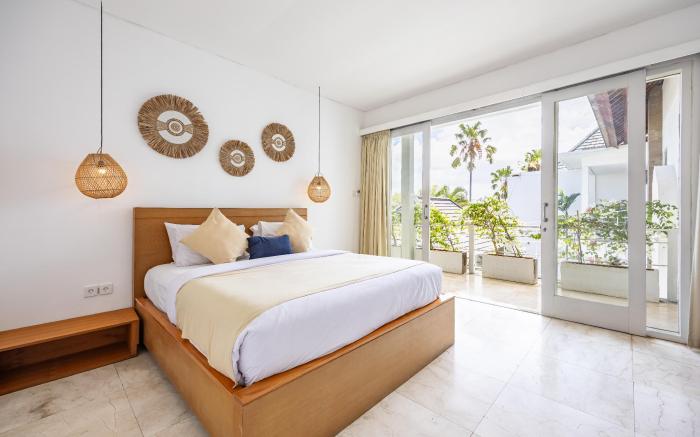 Apple Villas & Apartments