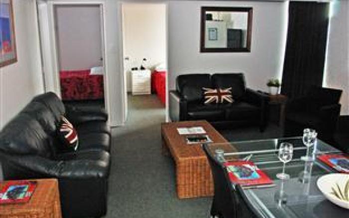 AAA Mana Motel