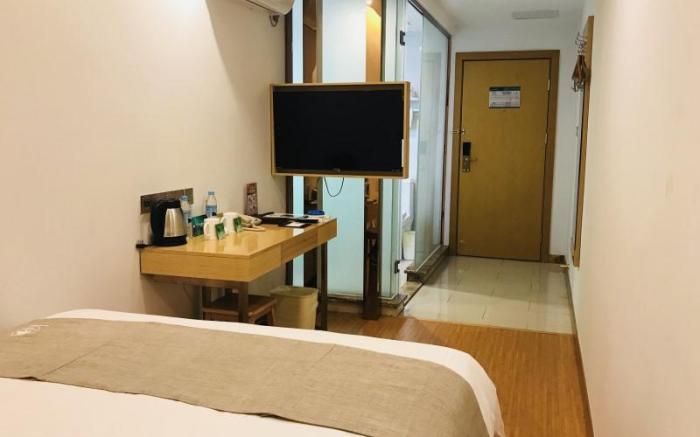 Green Tree Inn Guilin Lingui District Luhu International