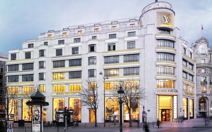 STUDIO LUMINEUX & ELEGANT | 4 MIN A PIED DES CHAMPS-ELYSEES | ARRIVEE AUTONOME