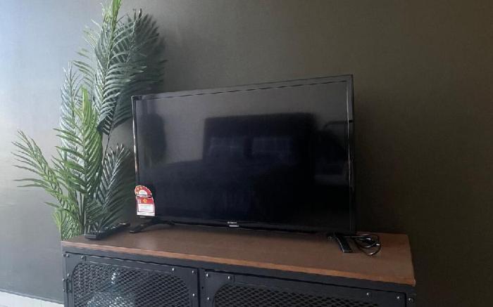 NEW Beacon Executive Suite - City View - By IZ