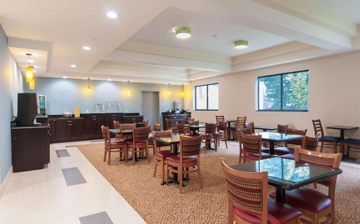 Days Inn by Wyndham Tamworth