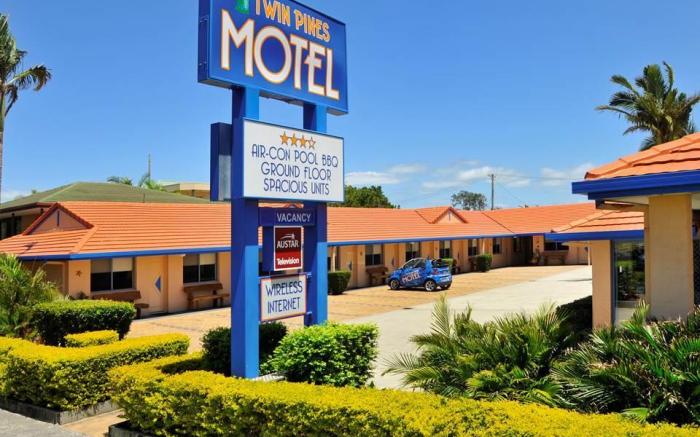 Yamba Twin Pines Motel