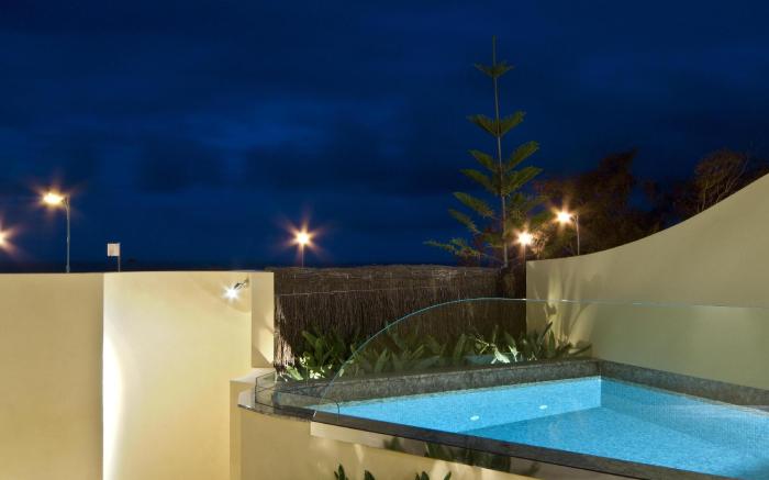 Beach Suites