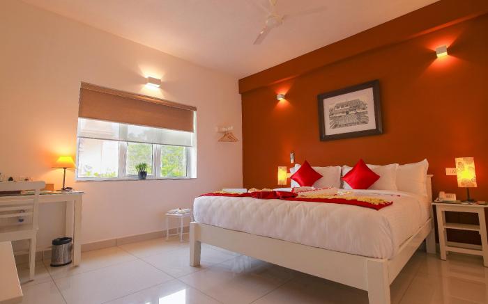 Hotel Aura by Woco Stays