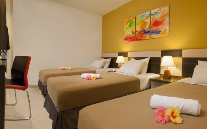 Leo Express Hotel