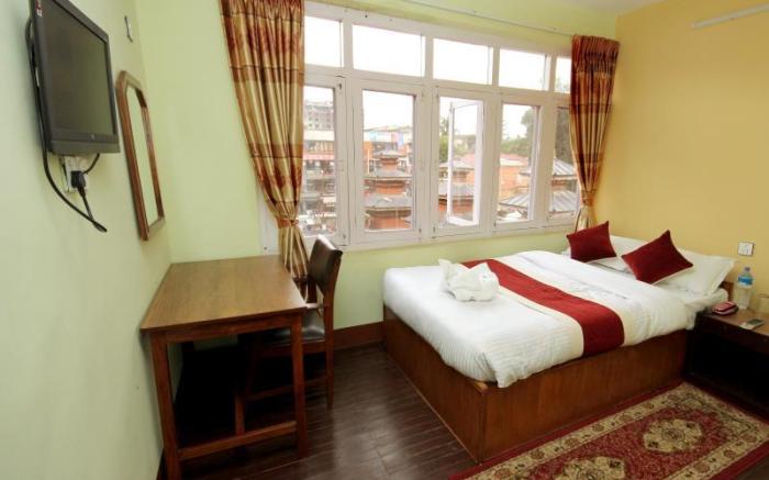 Hotel Backpackers Inn