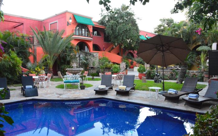 Collection O Casa Bella Hotel Boutique, Cabo San Lucas
