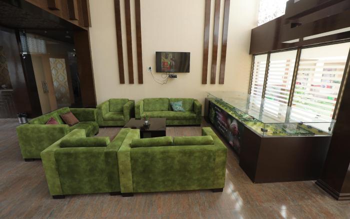 Meera Madhav Resort