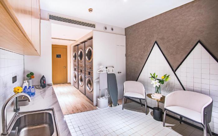 Atour Hotel Hangzhou Wulin Square Baojiao Road