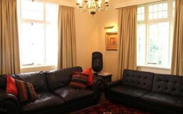 5 Camp Street Self Catering